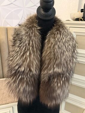 Real Fox fur collar